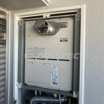 施工前の暖房熱源機（HT4207KRS2SQ）