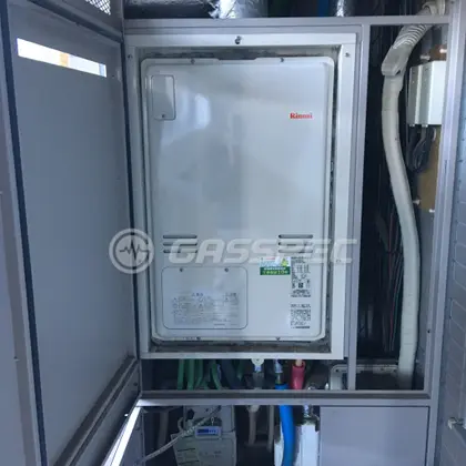施工後の暖房熱源機（リンナイ RUFH-A2400AU2-3）