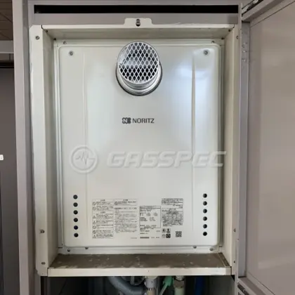 施工後の給湯器（ノーリツ GT-2460SAWX-T-1 BL）