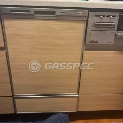 施工前のビルトイン食洗機（NP-P45MD2S）
