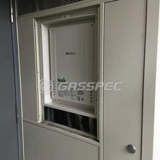 交換後の給湯器（ノーリツ GT-2460SAWX-H-1 BL）
