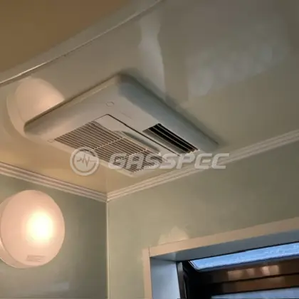 施工前の浴室乾燥機（IBD-3001ACSK）