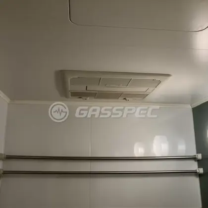 施工前の浴室乾燥機（BBD-3304ACSKJ3M）
