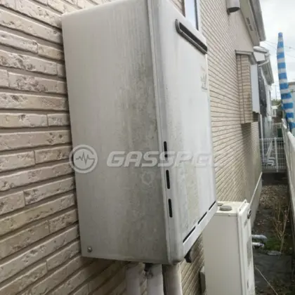 施工前の給湯器（RUF-A2000SAW）