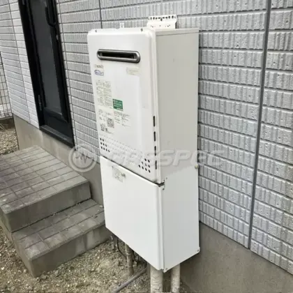 施工前の給湯器（GT-C2452SAWX）