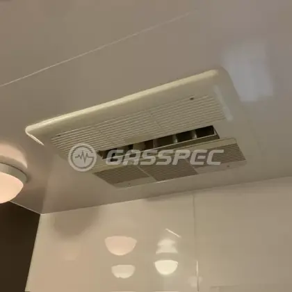 施工前の浴室乾燥機（161-5002）