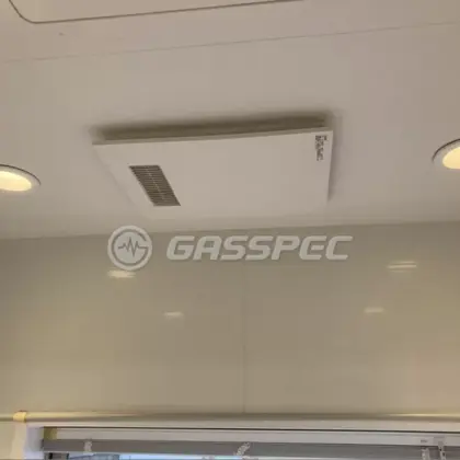 施工前の浴室乾燥機（V-141BZ-HT）