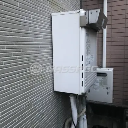 施工前の給湯器（GT-C2442SAWX-MB）