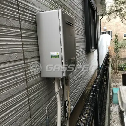 施工後の給湯器（ノーリツ GT-C2462SAWX BL）