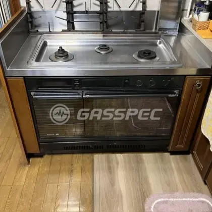 施工前のビルトインガスコンロ（NE-BB900）