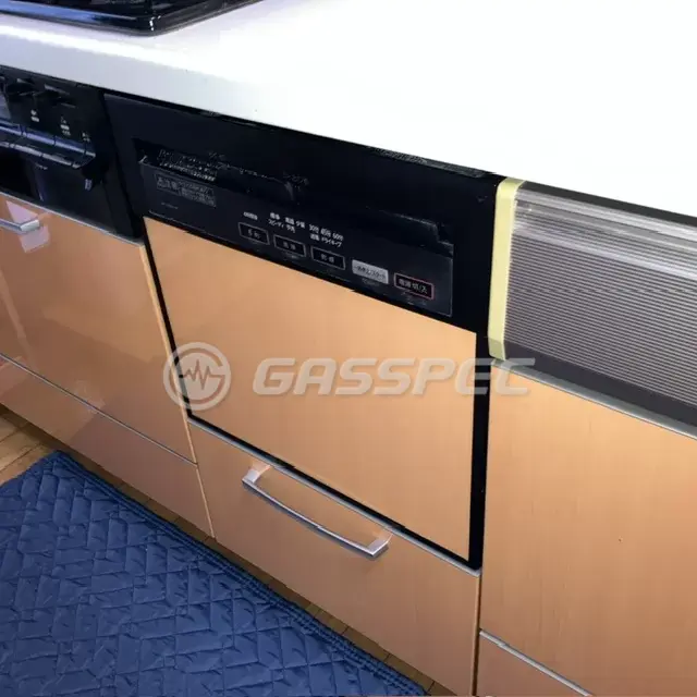 交換前のビルトイン食洗機（パナソニック NP-P45R1PK）