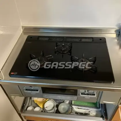 施工前のビルトインガスコンロ（R3G734A1L1V）