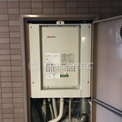 施工後の給湯器（ノーリツ GQ-2427AWX-TB-DX BL）
