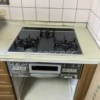 施工前のビルトインガスコンロ（RS38W3A2RSL）