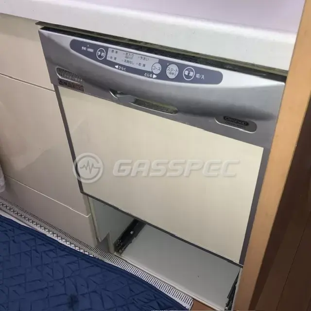 交換前のビルトイン食洗機（クリナップ CWPR-45BS）