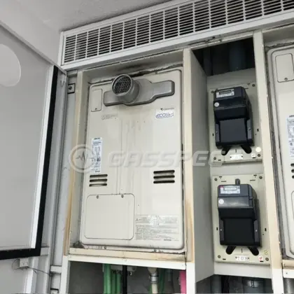 施工前の暖房熱源機（RUFH-K2400AT2-3）