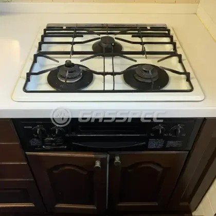 施工前のビルトインガスコンロ（DG3044）