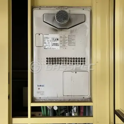 施工前の暖房熱源機（GTH-2434SAWX3H-T）
