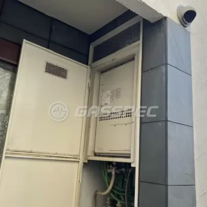 施工前の暖房熱源機（GTH-2413AWXH-H）