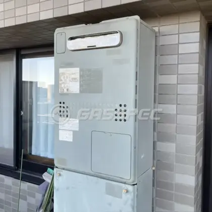 施工前の暖房熱源機（GTH-C2441AWX3H）