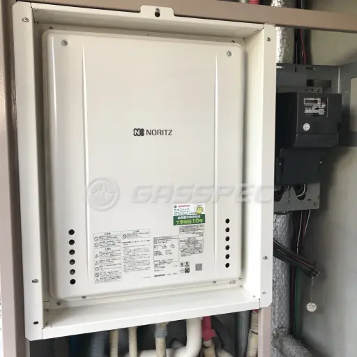 交換後の給湯器（ノーリツ GT-2460SAWX-H-1 BL）