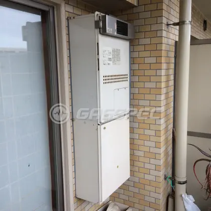 施工前の暖房熱源機（GTH-2413AWXH）