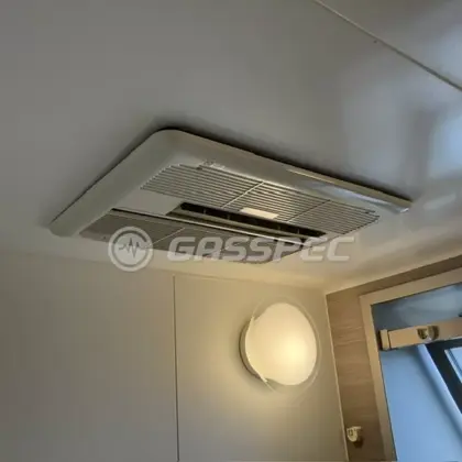 施工前の浴室乾燥機（BBD-3304ACSK-J3）