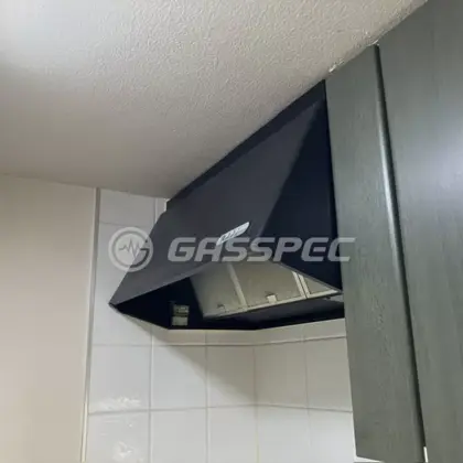 施工前のレンジフード（QG90SB2）