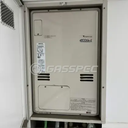 施工前の暖房熱源機（RUFH-KP2403AU2-3）