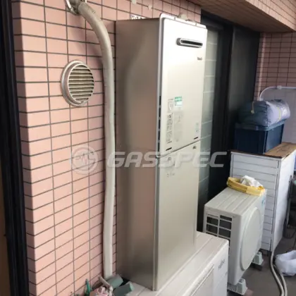 施工後の給湯器（リンナイ RUF-E2405AW(A)）