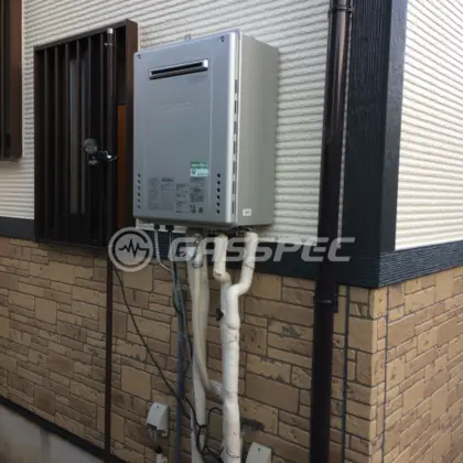 施工後の給湯器（ノーリツ GT-C2062SAWX BL）
