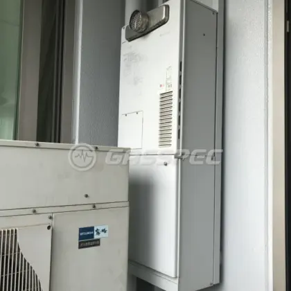 施工前の暖房熱源機（AT4203ARSAW3QU-C）