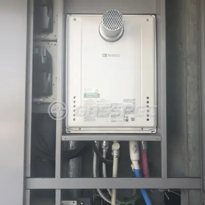 施工後の給湯器（ノーリツ GT-2460SAWX-T-1 BL）