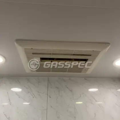 施工前の浴室乾燥機（161-5501）