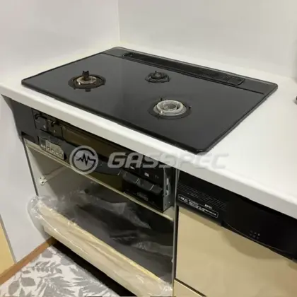 施工前のビルトインガスコンロ（C3WA9RDTSR）