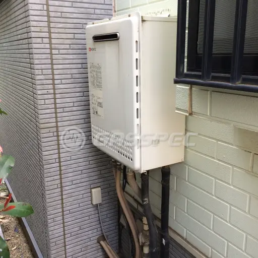 交換前の給湯器（ノーリツ GT-2028AWX）