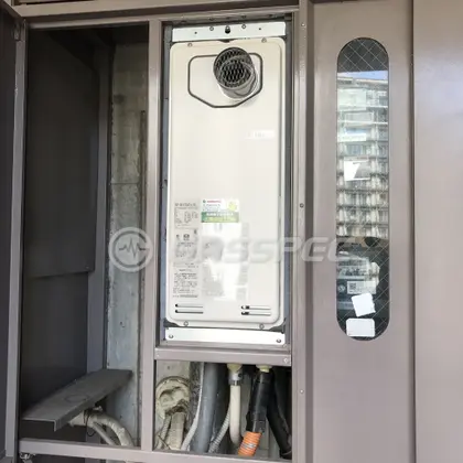 施工後の給湯器（リンナイ RUF-SA1615SAT-L-80）