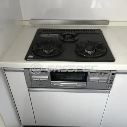 施工前のビルトインガスコンロ（DG32E3NR/S32E3N）