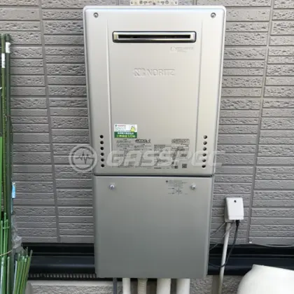 施工後の給湯器（ノーリツ GT-C2462SAWX BL）
