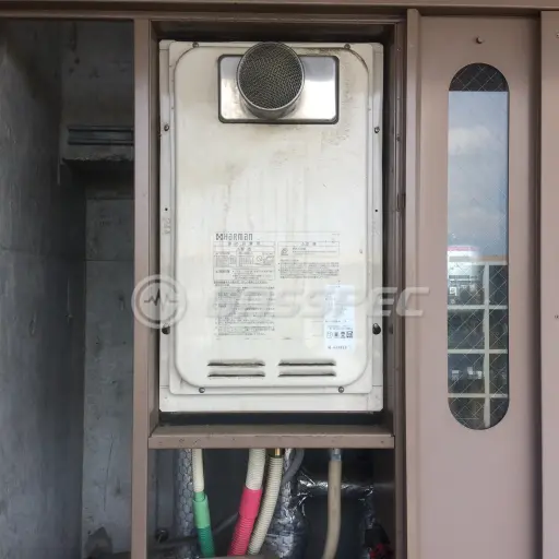 交換前の給湯器（ハーマン YV2439RG）