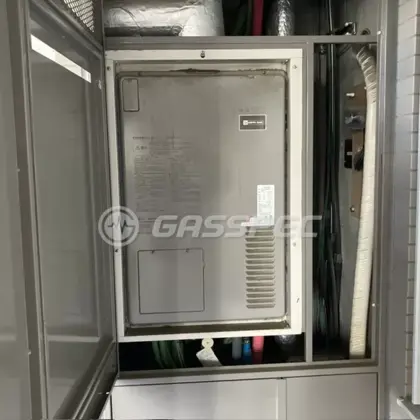 施工前の暖房熱源機（AT4203ARSSW3QU-H）