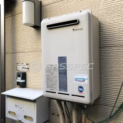 施工前の給湯器（RUX-V1618W）