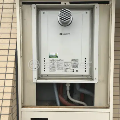 施工後の給湯器（ノーリツ GT-2460AWX-T-1 BL）