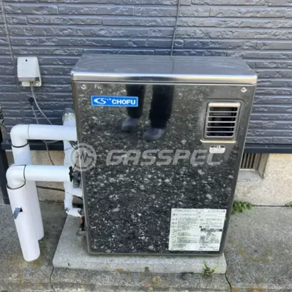 施工前の給湯器（KIBF-4701DSA）