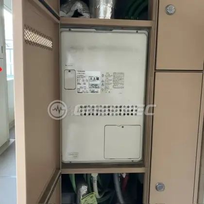 施工前の暖房熱源機（GTH-2434AWX3H-H）