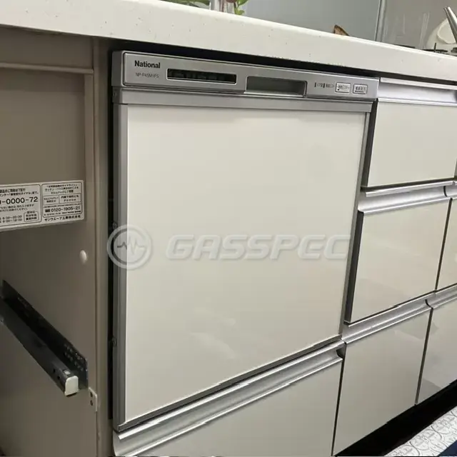 交換前のビルトイン食洗機（パナソニック NP-P45M1PS）