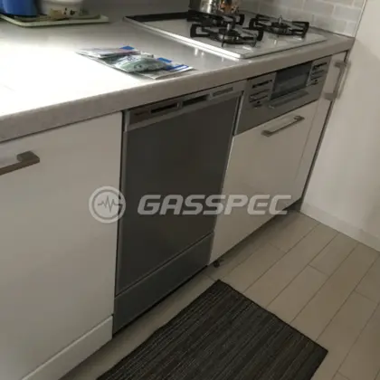 施工後のビルトイン食洗機（パナソニック NP-45MD8S）