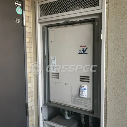 施工前の暖房熱源機（RUFH-V2403SAU2-3）