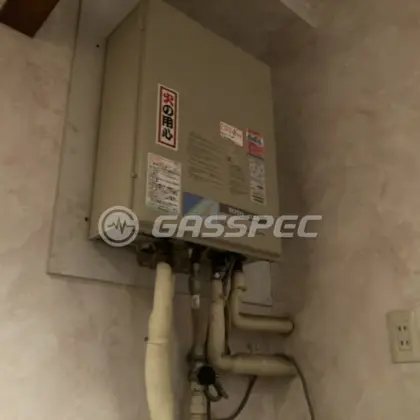施工前の給湯器（RGE16CS1-B）