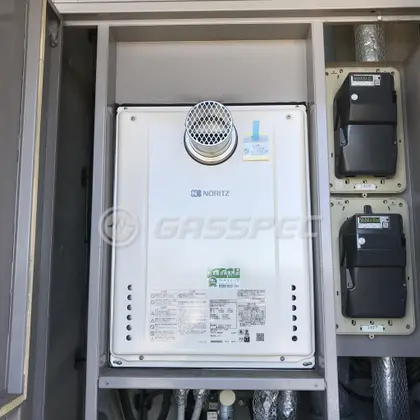 施工後の給湯器（ノーリツ GT-2460SAWX-T-1 BL）